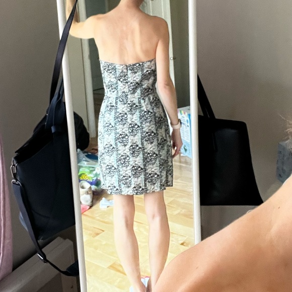 BCBG dress - Picture 3 of 4